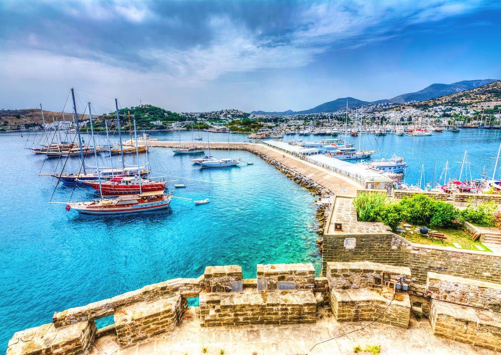 Antibes yacht charter